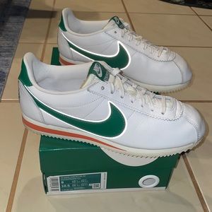 Nike Cortez Stranger Things Hawkins